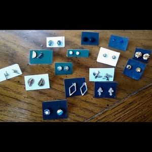 Adorable Earring collection 15 pair!!!